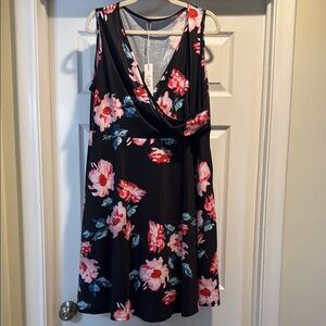 Floral V-Neck Midi Dress